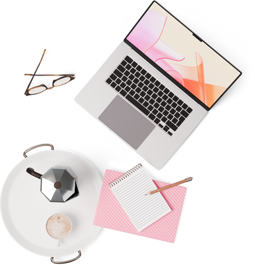 Vista dall'alto di laptop, occhiali, quaderni, moka e tazza sul vassoio PNG, SVG