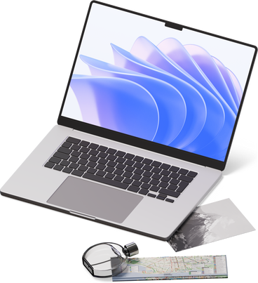 笔记本电脑、香水和明信片的等距视图 PNG, SVG